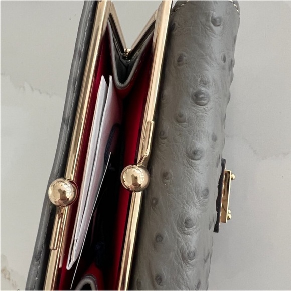 Dooney & Bourke Wallet Grey Ostrich Print Leather Gold Hardware Brand New - Picture 6 of 12